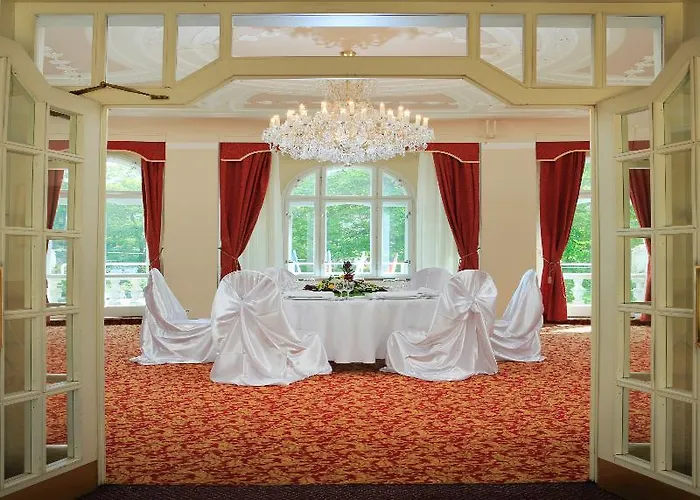 Hotel apartamentowy Orea Place