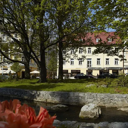 Appart hôtel Orea Place Mariánské Lázně